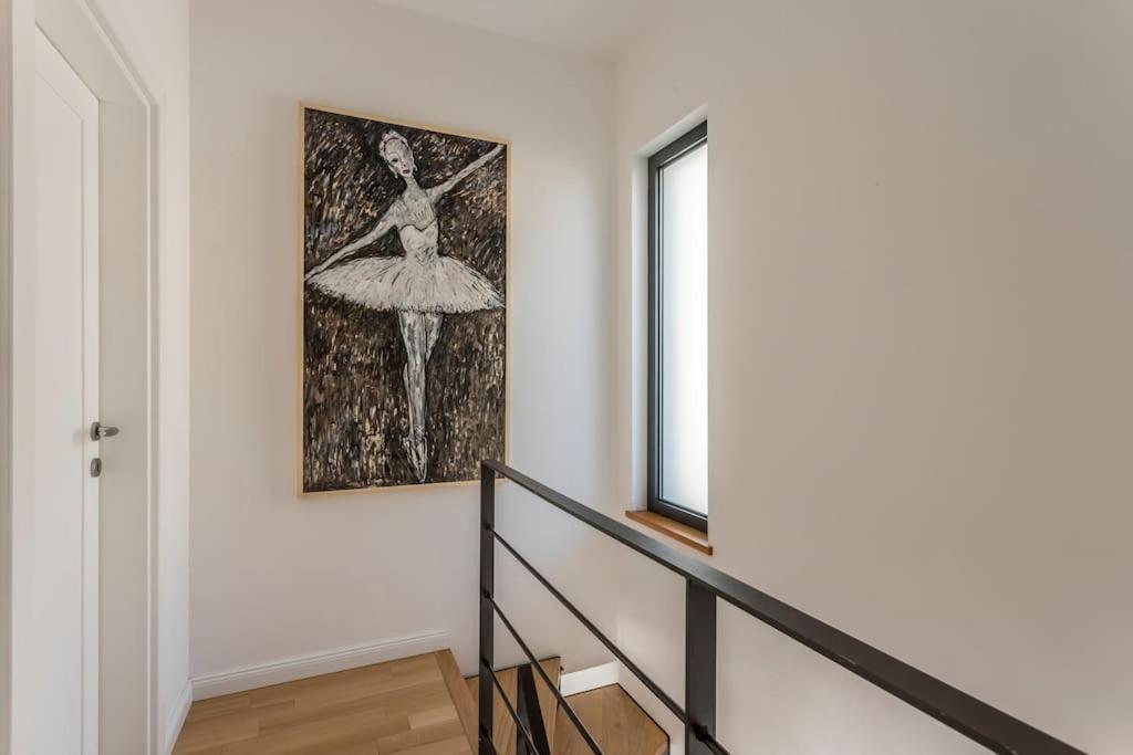 Holiday Home Lolina,Sea On A Palm! Heated Pool Trogir Extérieur photo